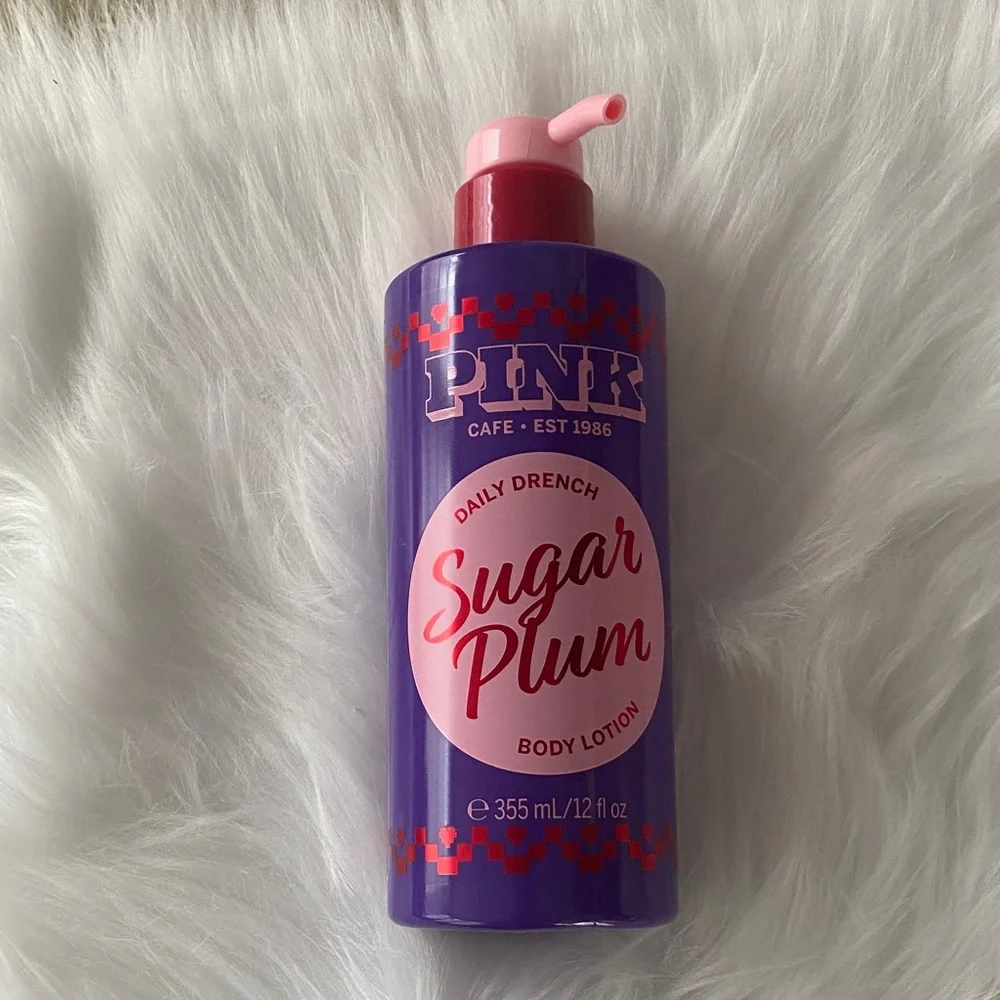 PINK Victoria's Secret Sugar Plum Body Lotion -NEW